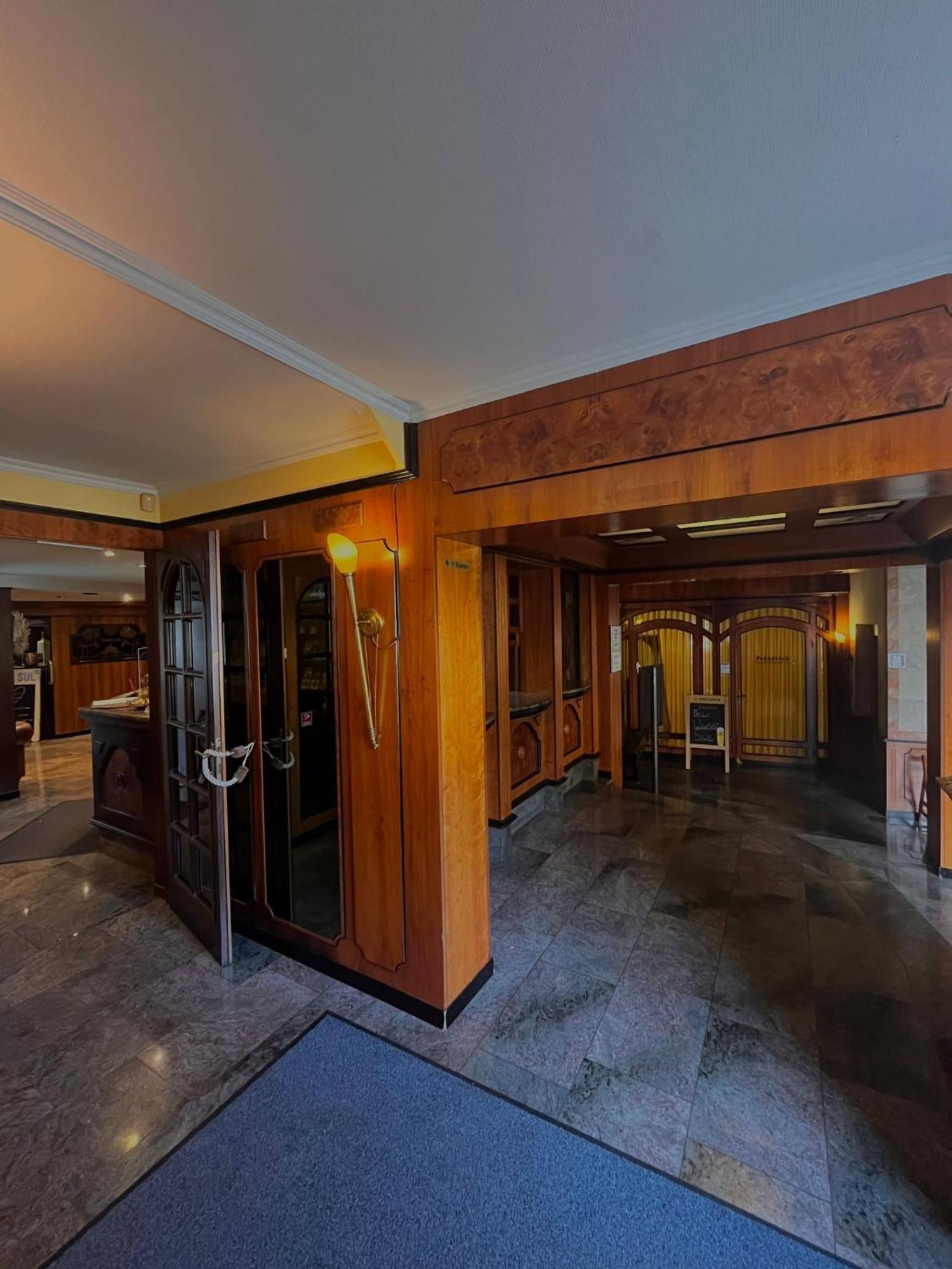 Hotel Rebstock Руст Екстер'єр фото