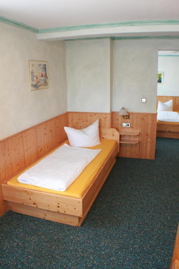 Hotel Rebstock Руст Номер фото